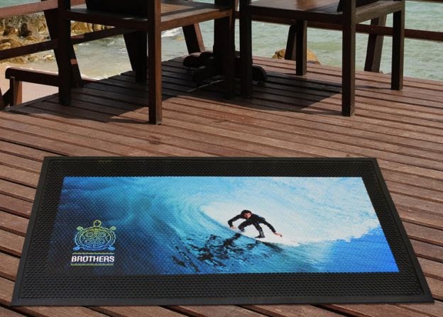 Custom outdoor scraper mat