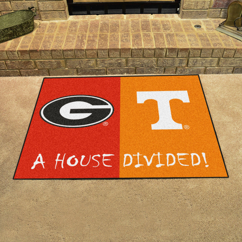 House Divided - Georgia / Tennessee Collegiate Mat