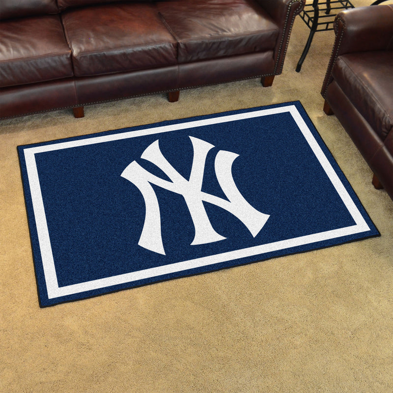 New York Yankees MLB 4x6 Plush Rugs
