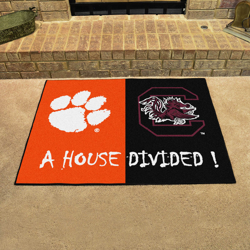 House Divided - Clemson / South Carolina Collegiate Mat
