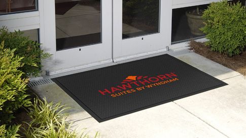 Hawthorn Inn ScrapeKing Impressions Mat